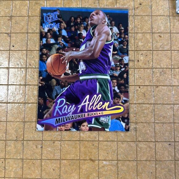 1996-97 Fleer Ultra Ray Allen gold Medallion mint condition #60 and 0 % Gem Rate - Picture 1 of 7